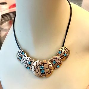 Fashion necklace